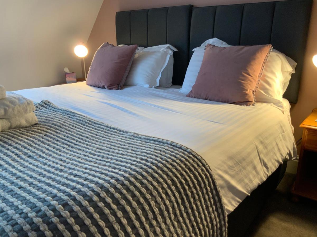 The Firs At Hay-On-Wye B&B ภายนอก รูปภาพ