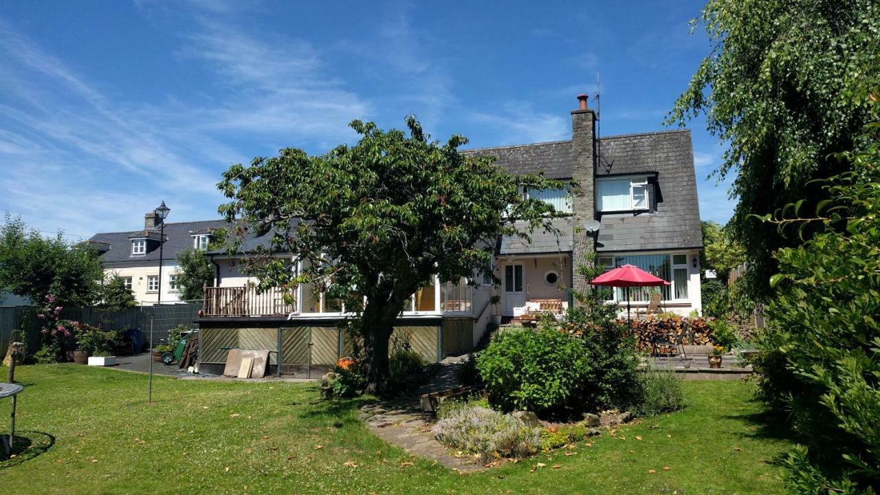 The Firs At Hay-On-Wye B&B ภายนอก รูปภาพ